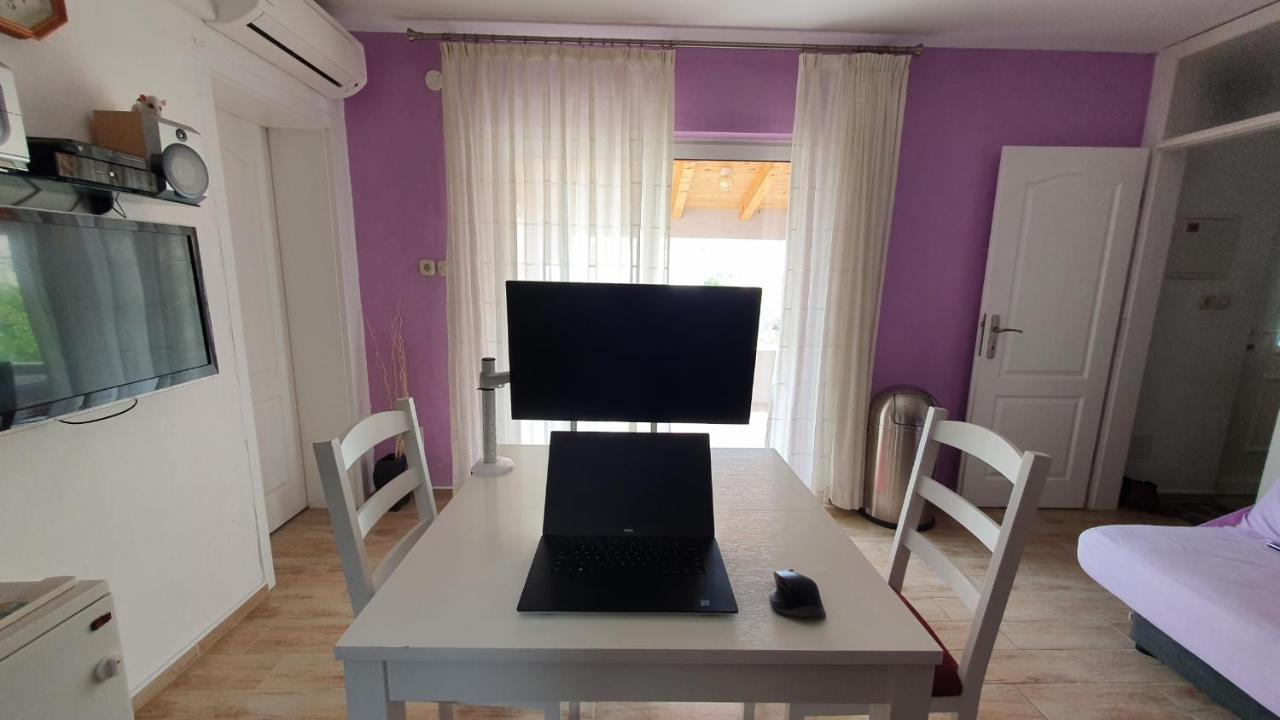 Holiday Home Dutch Šibenik Exteriör bild
